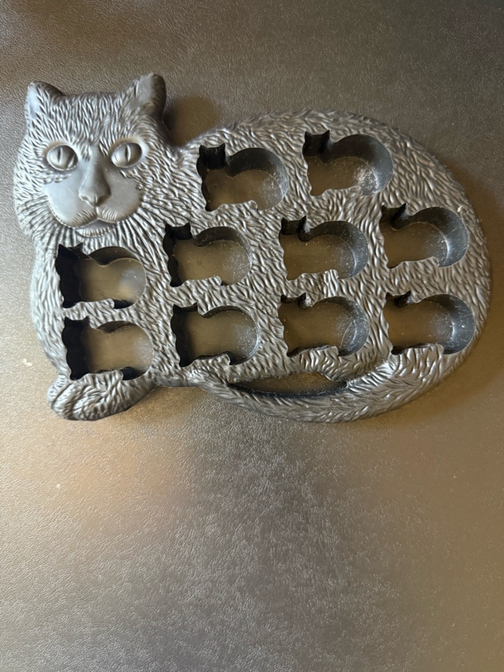 Black Cat-Shaped ice tray or chocolate mold
